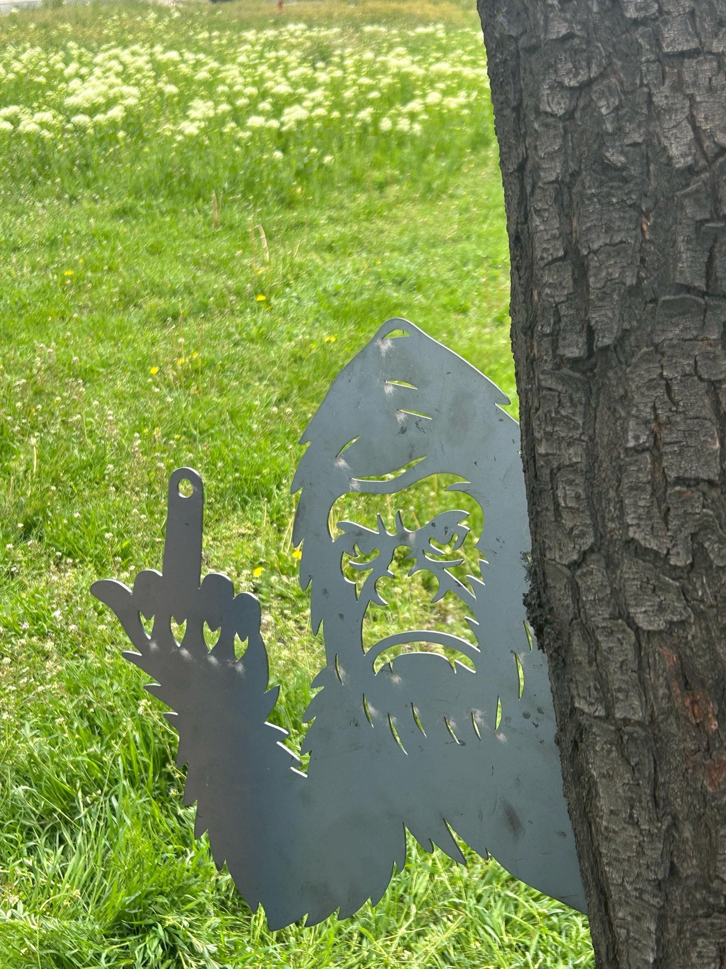 Spooky Peek a Boo Bigfoot Metal Sign, Halloween Sasquatch Garden Decor, Angry Bigfoot Tree Art, Unique Gift for Outdoor Yard Lovers