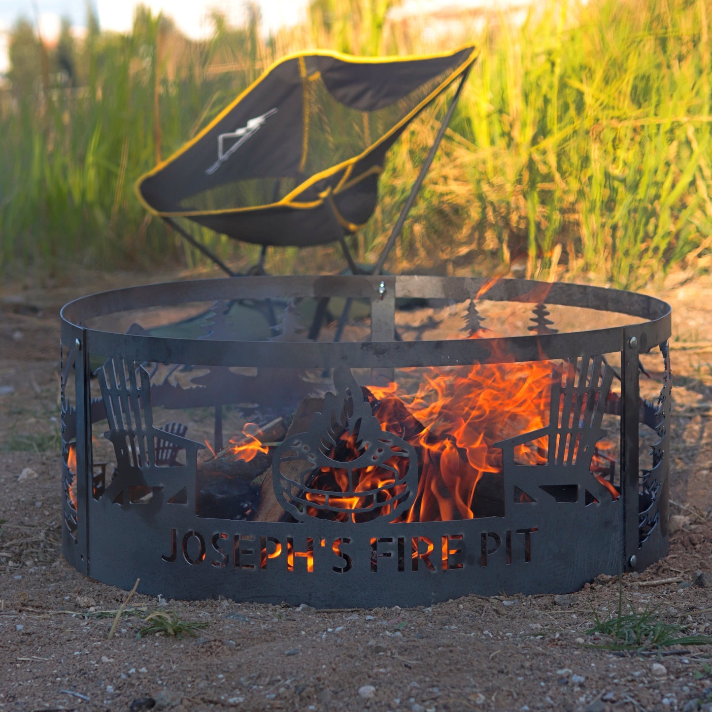 Camping Chair Fire Pit, Nature Silhouette Metal Fire Ring, Outdoor Steel Fire Pit for Backyard, Wood Burning Bonfire, Christmas Gift for Him