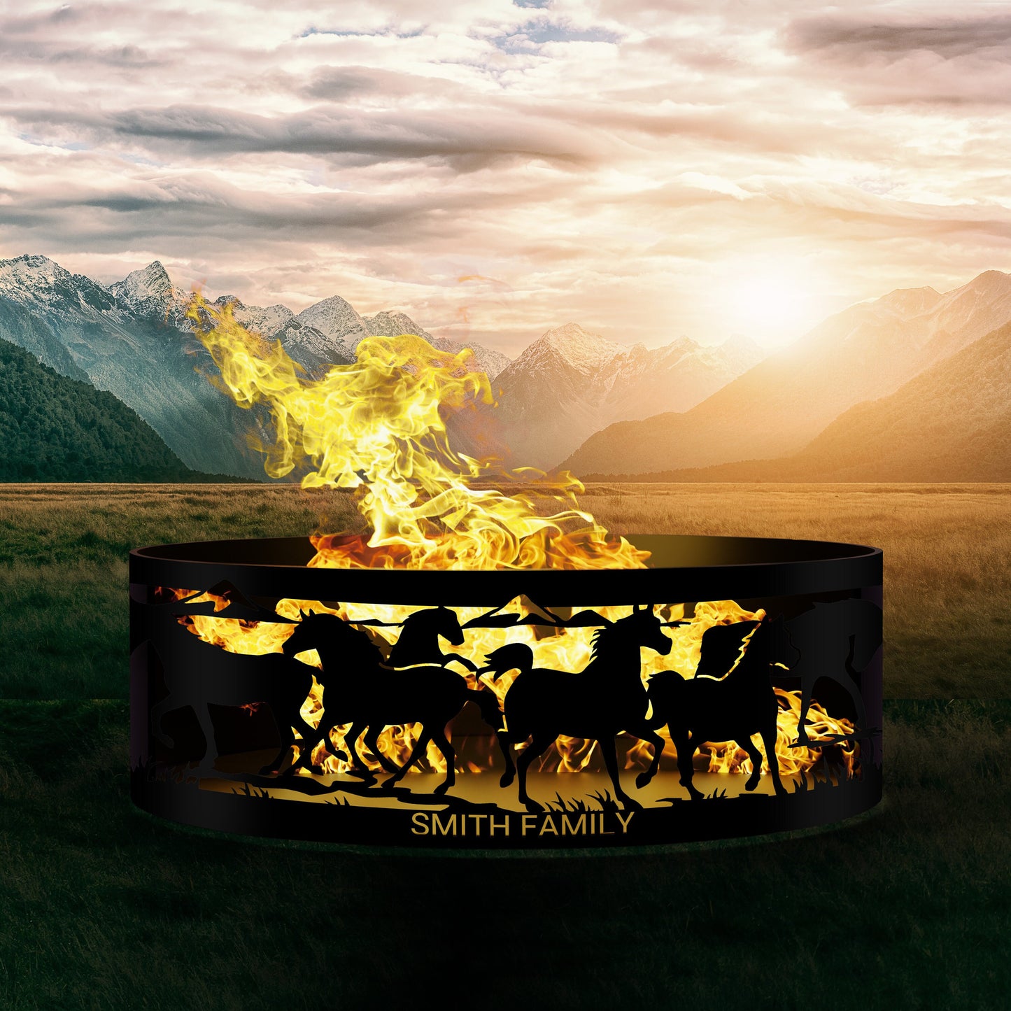 Personalized Horse Fire Pit Ring, Custom Metal Outdoor Fire Pit with Family Name, Rustic Farmhouse Campfire Ring, Western Gift