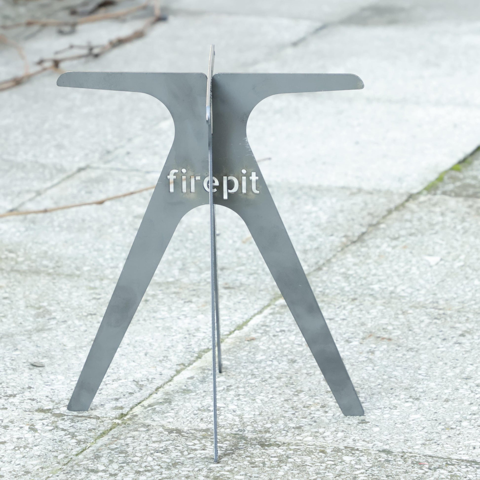 Vertical Fire Pit Grate, Heavy-Duty Campfire Stand, Log Holder for Bonfires, Fire Pit Stand for Camping, Wood Fire Starter Rack