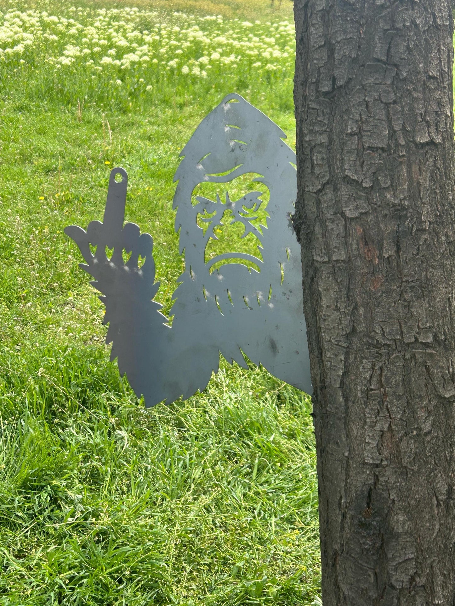 Spooky Peek a Boo Bigfoot Metal Sign, Halloween Sasquatch Garden Decor, Angry Bigfoot Tree Art, Unique Gift for Outdoor Yard Lovers