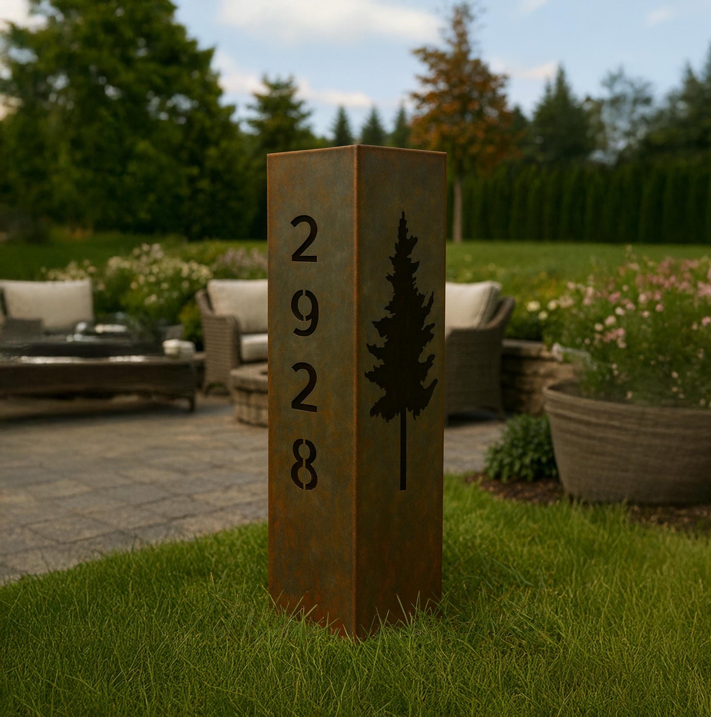 Personalized Metal Garden Column with Pine Tree, Raw Steel House Number Yard Sign, Outdoor Address Pillar, Modern Rustic Decor