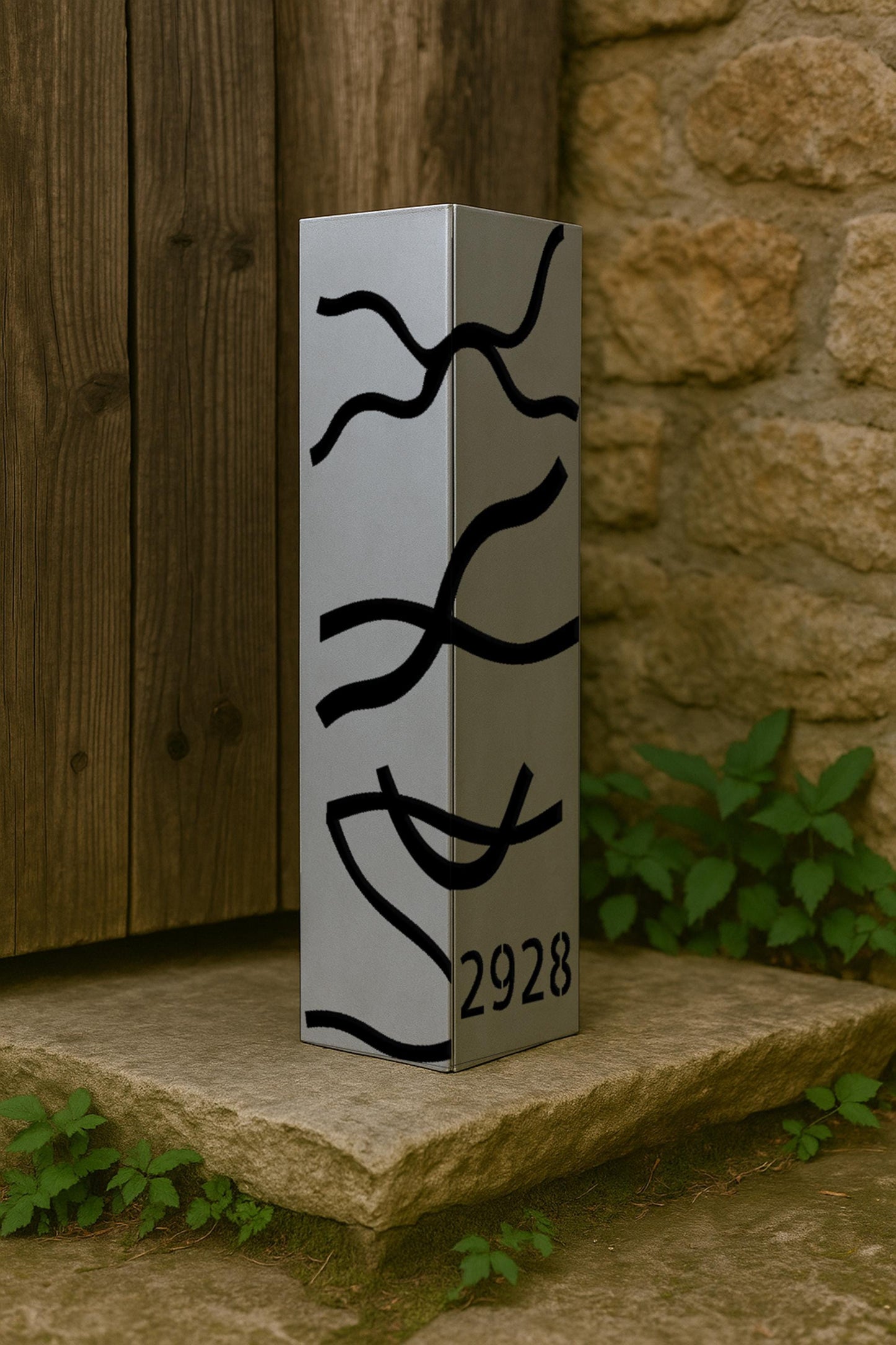 Metal Garden Address Column, Modern Steel Yard Pillar with Custom House Numbers