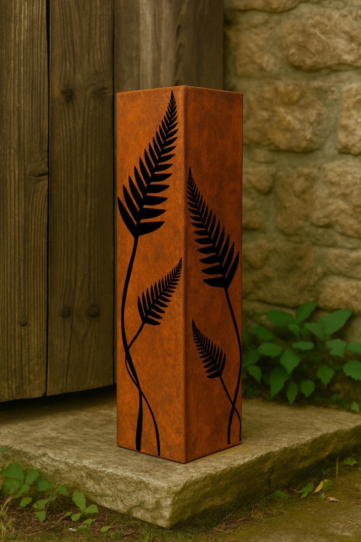 Fern Leaf House Number Column, Rustic Steel Address Pillar for Yard