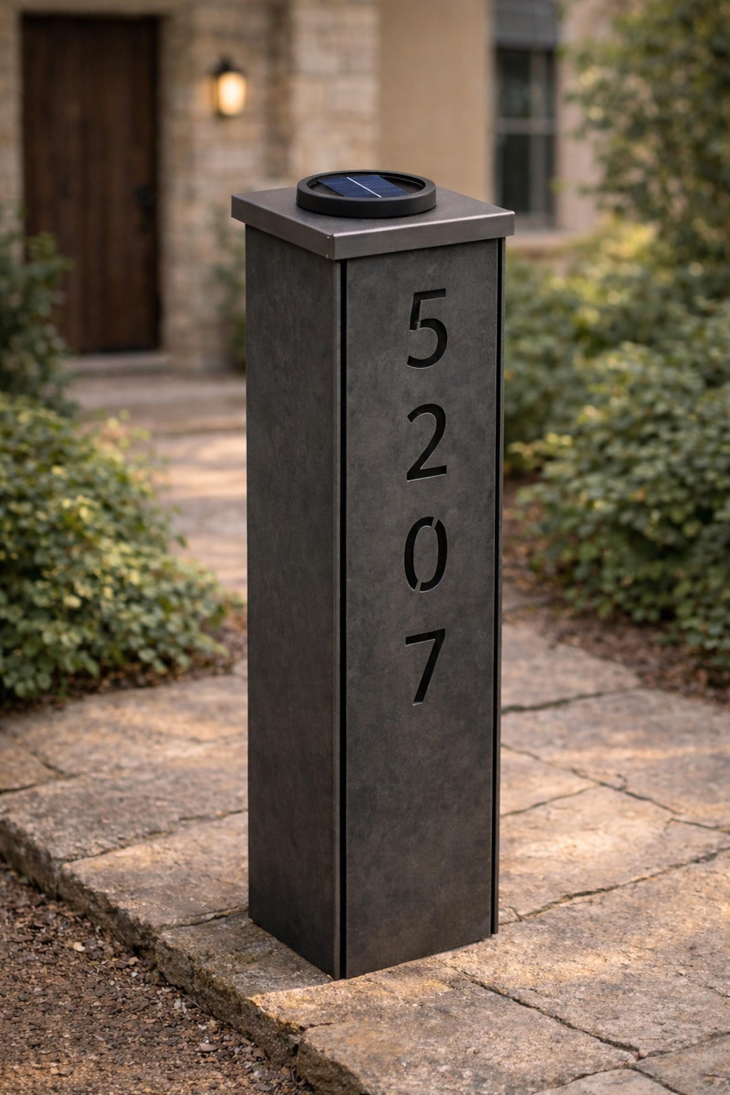 Solar Address Column Light, Modern Outdoor House Number Sign, Illuminated Address Post for Yard Pathway