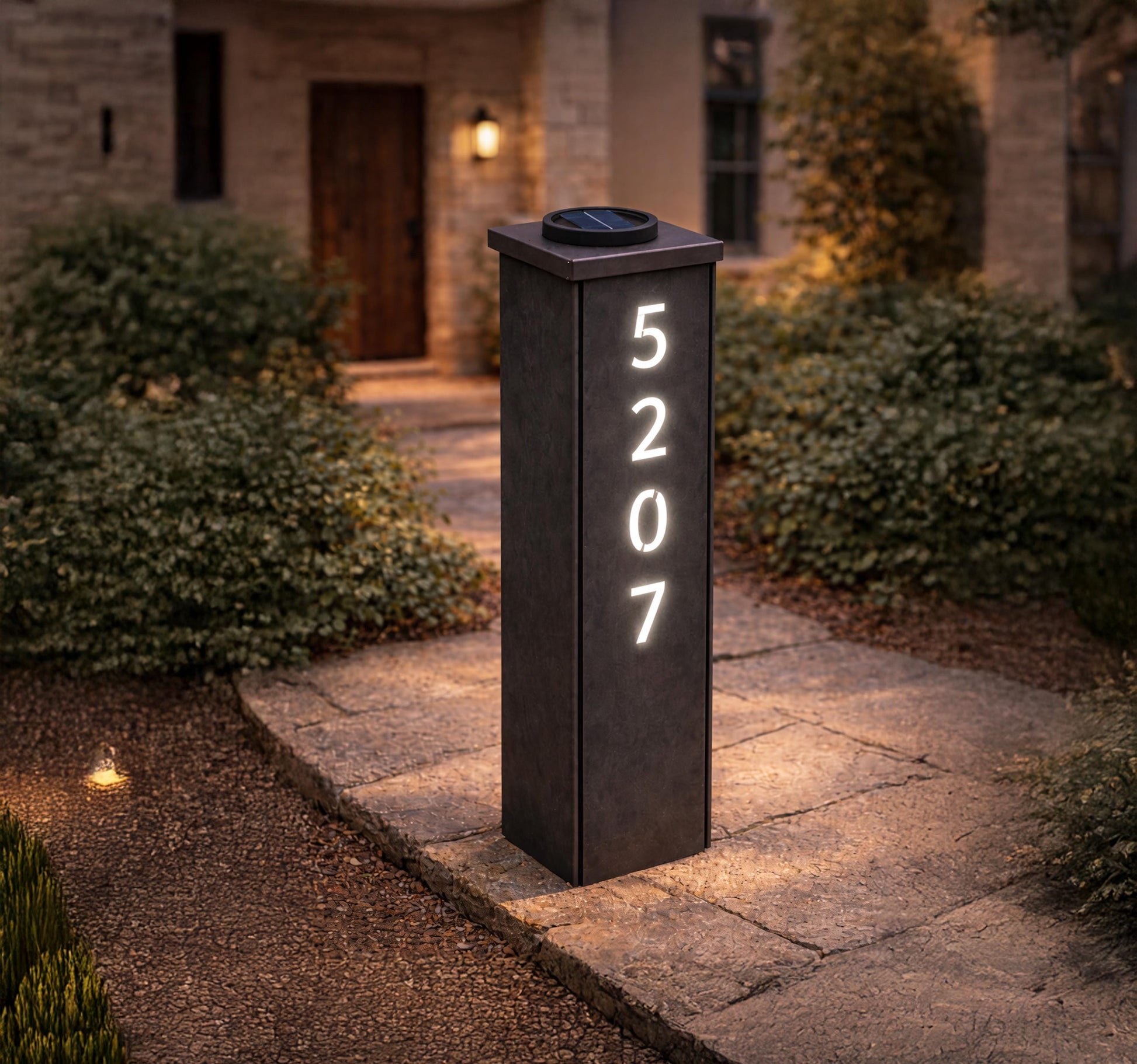 Solar Address Column Light, Modern Outdoor House Number Sign, Illuminated Address Post for Yard Pathway